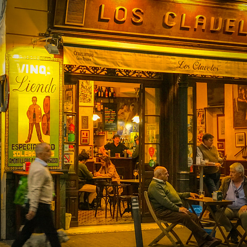 Los Claveles, Seville, Spain / Curated Reality / Paris / Orlando / Seville / Karen McCann /enjoylivingabroad.com