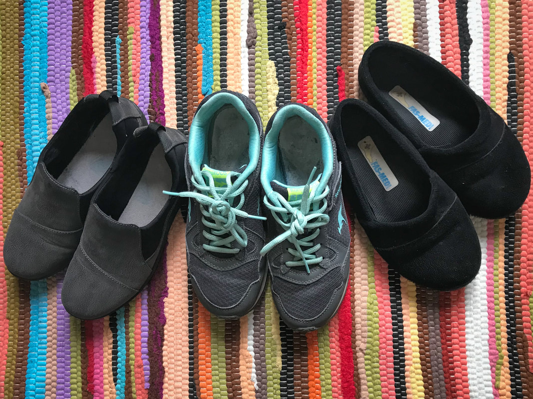 Travel shoe disaster / Packing Tips from 161 Days on the Road / Karen McCann / EnjoyLivingAbroad.com