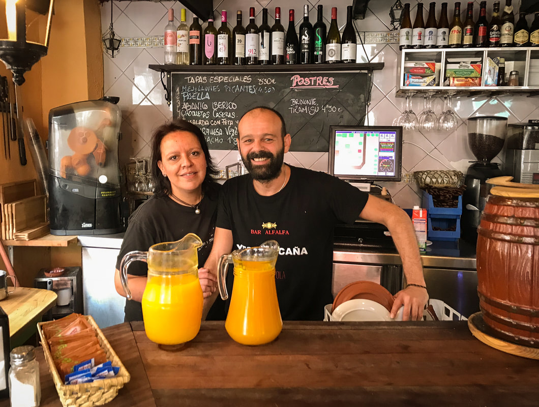 Bar Alfalfa / Breakfast in Seville, Spain / Karen McCann / EnjoyLivingAbroad.com