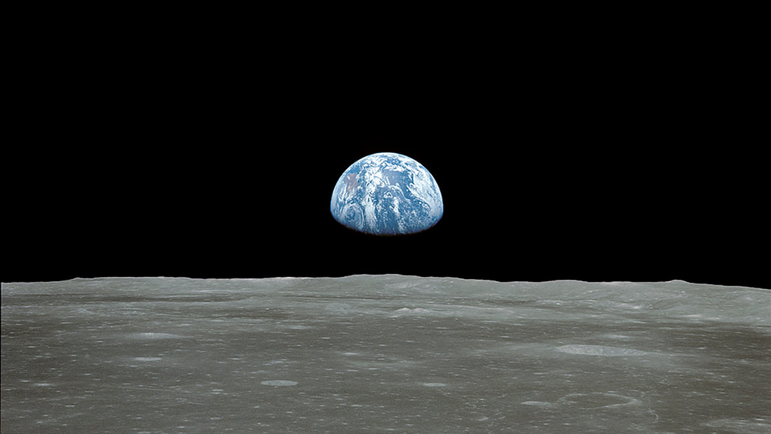 Earthrise / Earth from the Moon / Overlook Effect / Expat Life / Karen McCann / EnjoyLivingAbroad.com