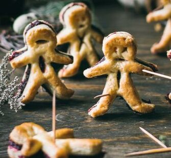 Voodoo Cooking & Other Goofy Coping  Strategies / Karen McCann / EnjoyLivingAbroad.com